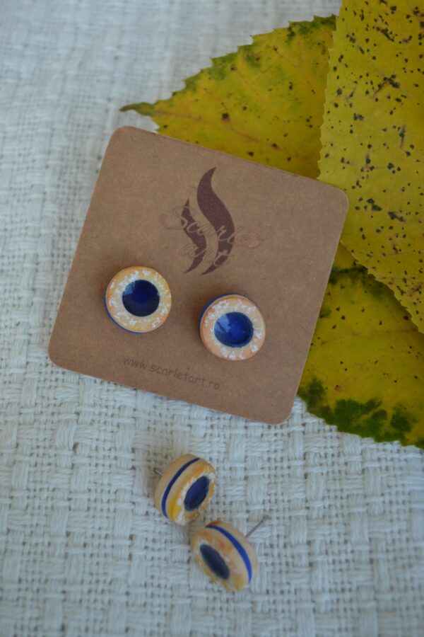 Cercei linzer cu dulceață de afine