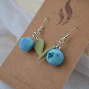 Cercei afine cu frunzuliță