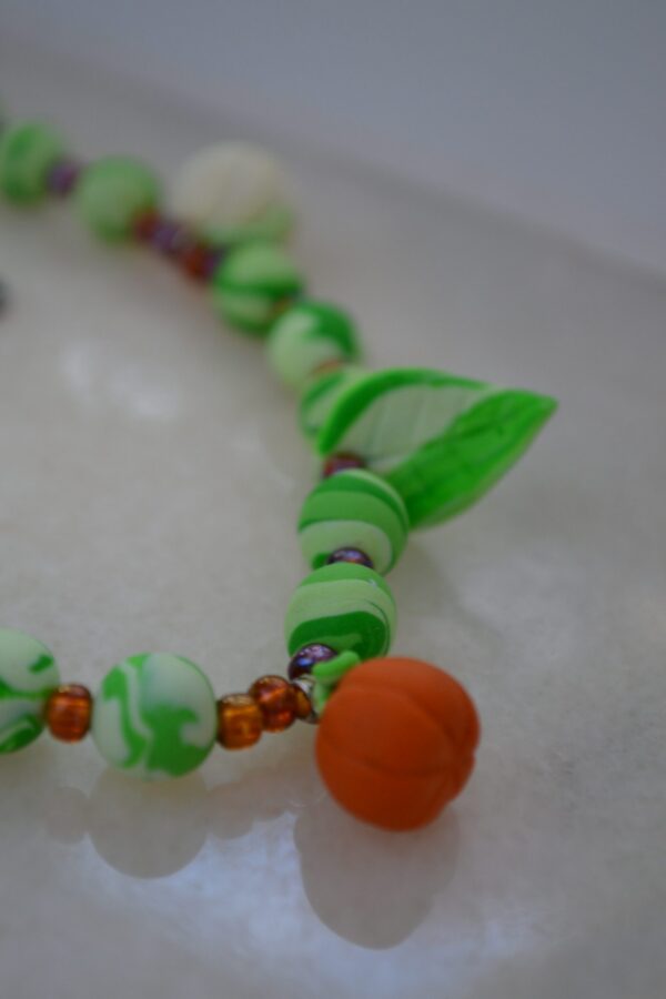 Colier verde cu dovlecei