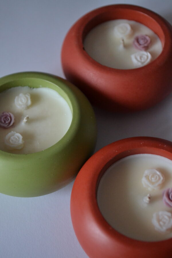 Lumânare decorată cu fructe