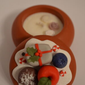 Lumânare decorată cu fructe