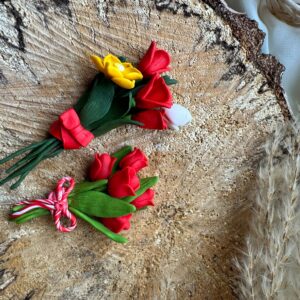 Broșă buchet flori