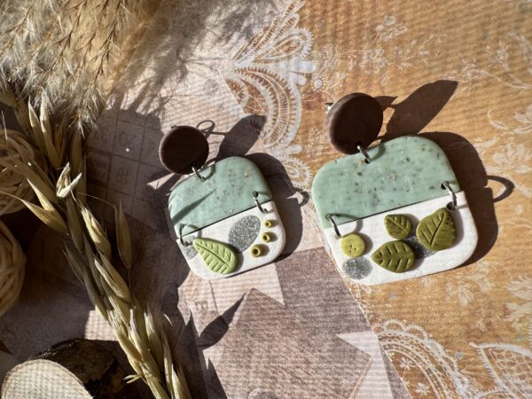 Cercei plante pătrat